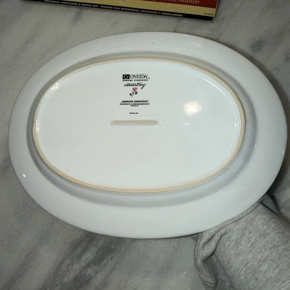 Vintage Oneida International Country 14in Oval Serving Platter‎ ES05 New In Box